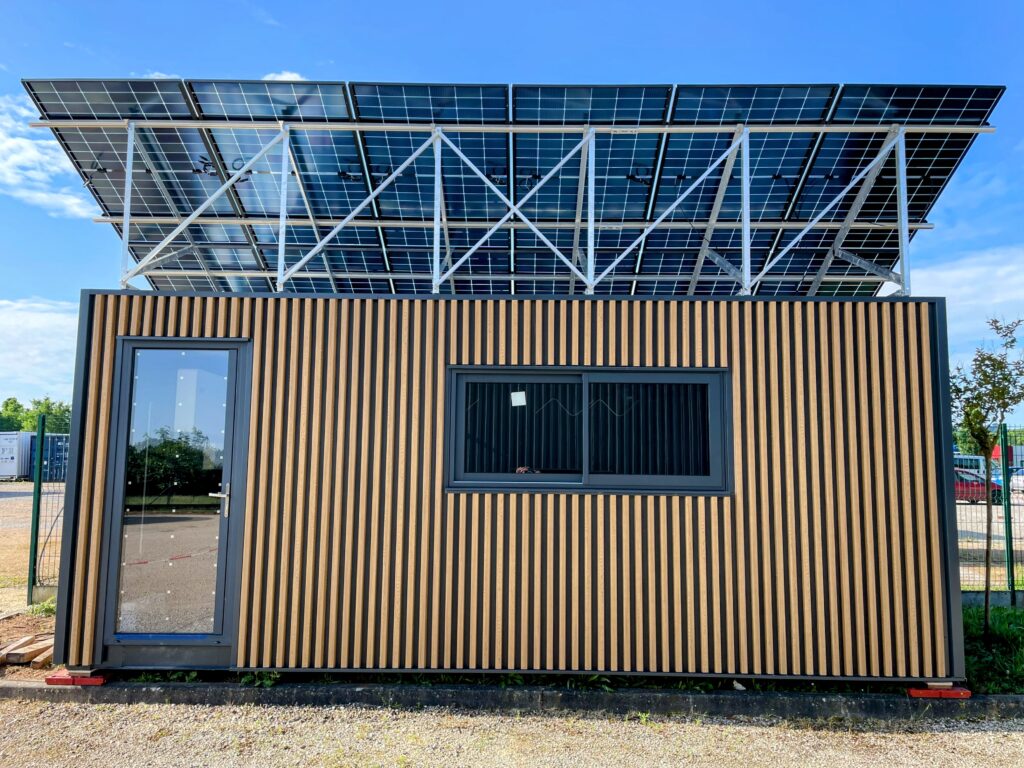 Container bureau optimisé avec production panneau solaire container